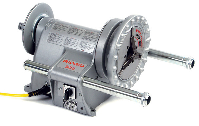 Резьбонарезной cтанок Ridgid 300C до 150мм, станок для нарезания трубной резьбы стандарта NPT Резьбонарезной cтанок Ridgid 300C до 150мм