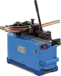 Бездорновый трубогиб CBC UNI 60 A Трубогиб CBC UNI 60 A